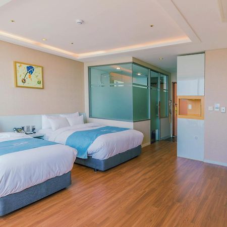 Hotel Solaire Порён Экстерьер фото