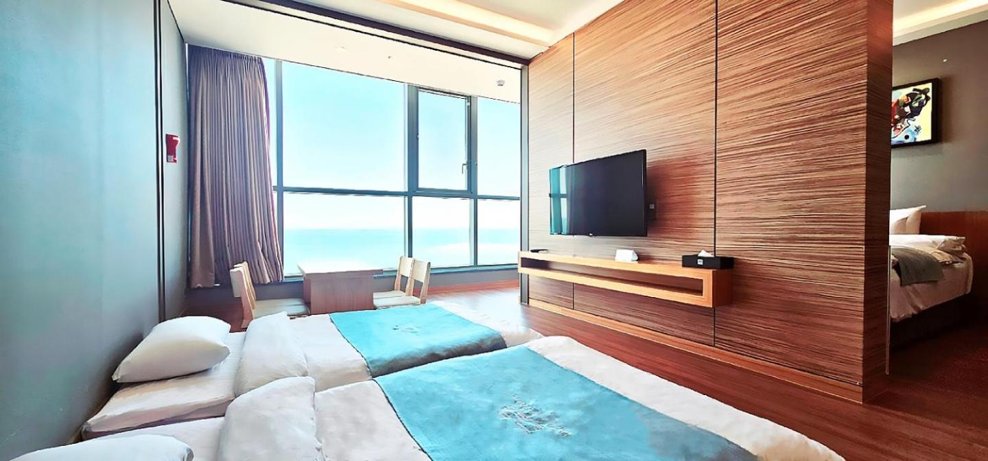 Hotel Solaire Порён Экстерьер фото