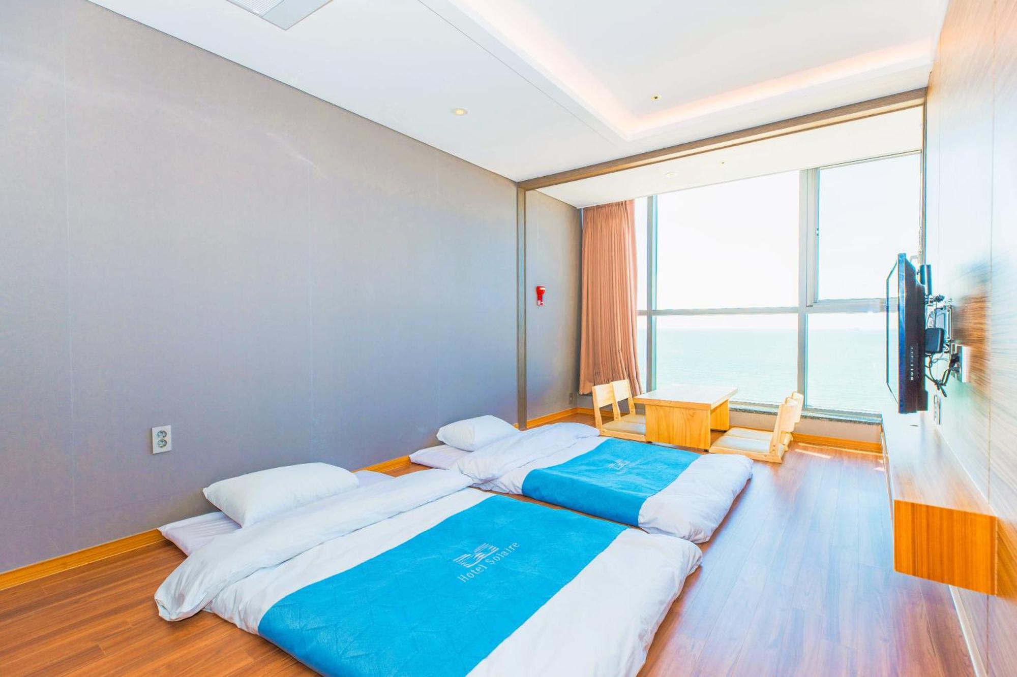 Hotel Solaire Порён Экстерьер фото
