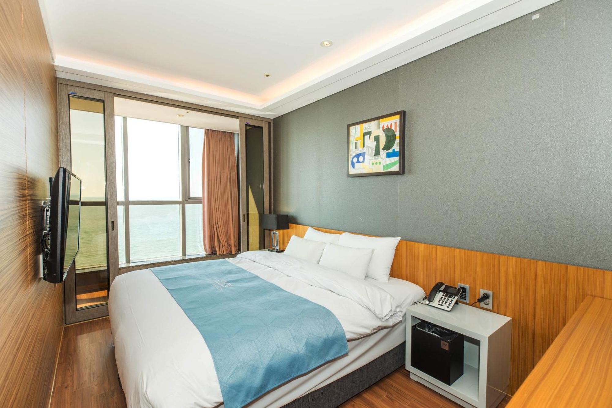 Hotel Solaire Порён Экстерьер фото